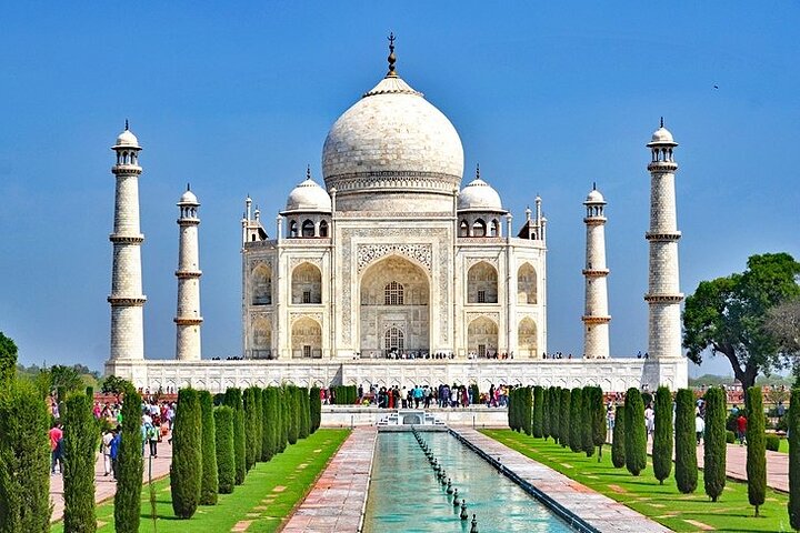 2-Night Private Tour of Taj Mahal and Agra with Pick Up from UAE - Image 1