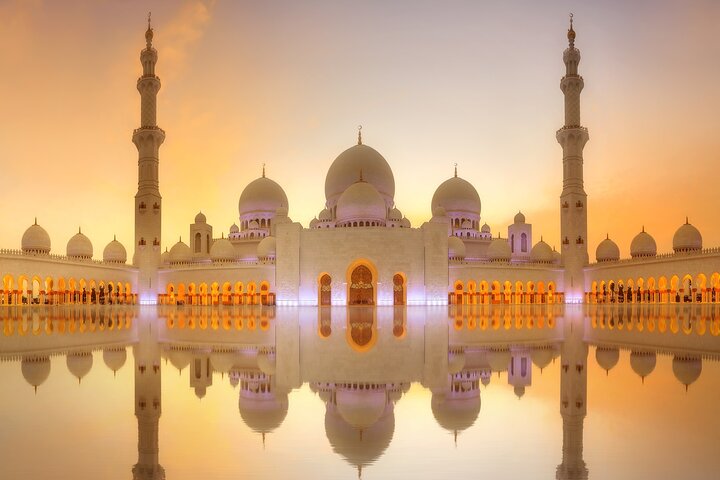 Abu Dhabi city tour with Entry ticket to Louvre Museum from Abu Dhabi - Image 1