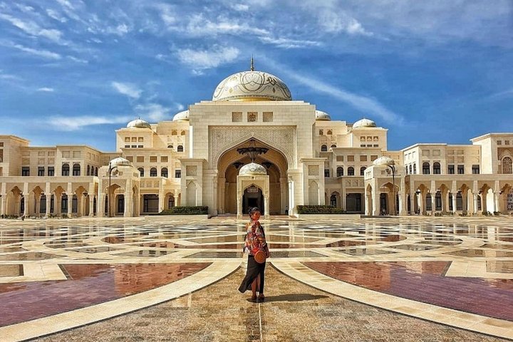 Abu Dhabi Half Day City Tour - Image 2