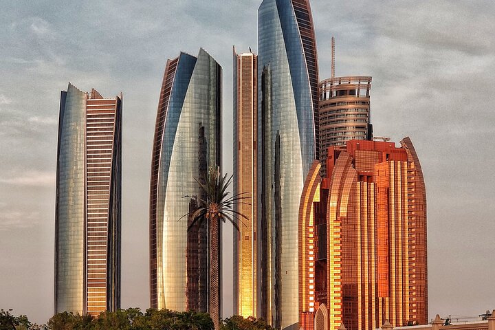 Abu Dhabi Modern Tour - Image 5