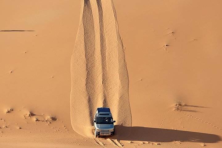 Drive 4x4 in highest dunes Rub Al Khali (Empty Quarter) - Liwa Self Drive Tour - Image 2