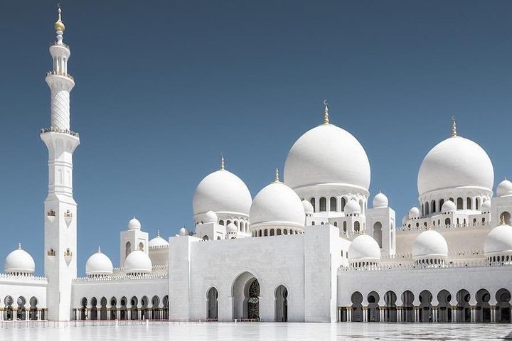 Full-Day Tour of Abu Dhabi City From Dubai, Day Trip with Guide - Image 1