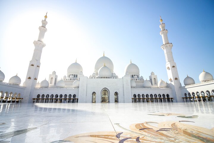 Half day City Tour of Abu Dhabi with Sheikh Zayed Grand mosque - Image 2