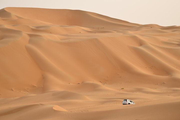 Liwa Over night Camping - The Empty Quarter Dunes (Tel Moreeb) with Meals  - Image 3