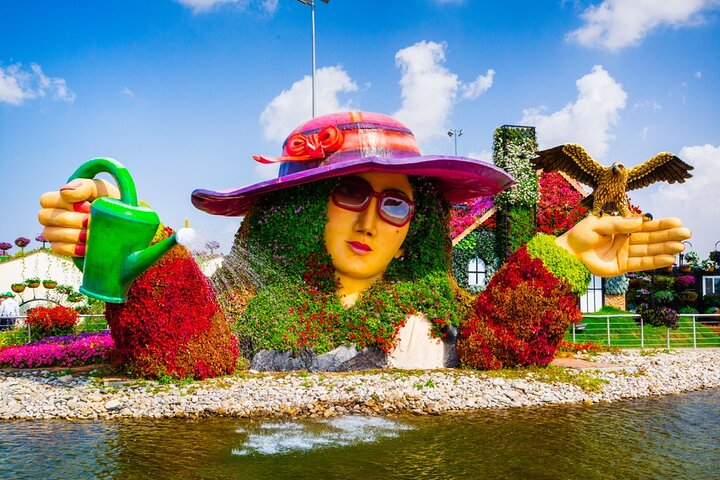 Miracle Garden Dubai Tour with Pickup And Drop off From Abu Dhabi - Image 1