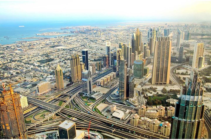 Private Dubai Tour from Abu Dhabi: Burj Khalifa & Aquarium | MyHolidaysAdventures - Image 2