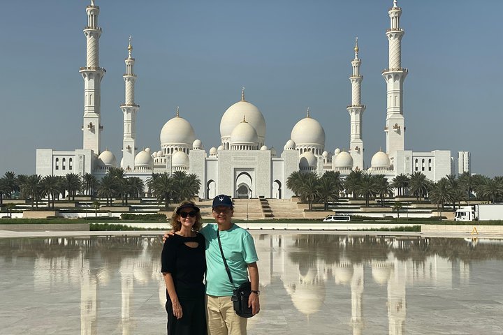 Private Full-Day Abu Dhabi City Tour with a Local! - Image 3