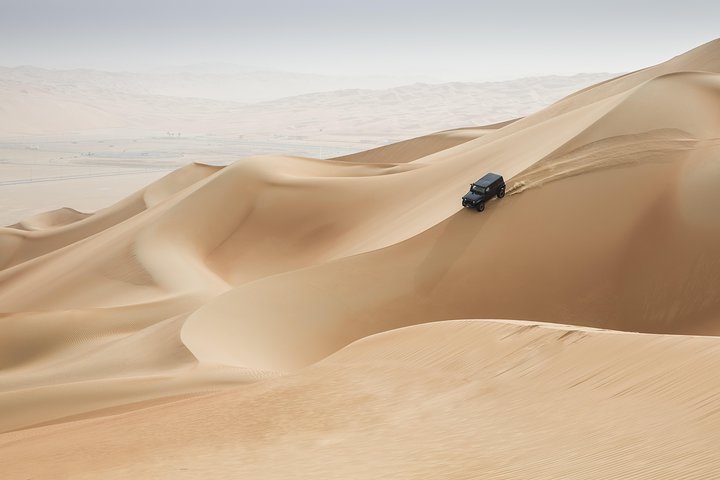 Private Liwa Full Day Desert Safari for Couples - Image 2