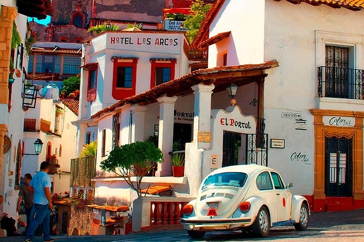 A Fascinating Day in Taxco Magical Town & CavesTrip from Acapulco Brkfst & Lunch - Image 4