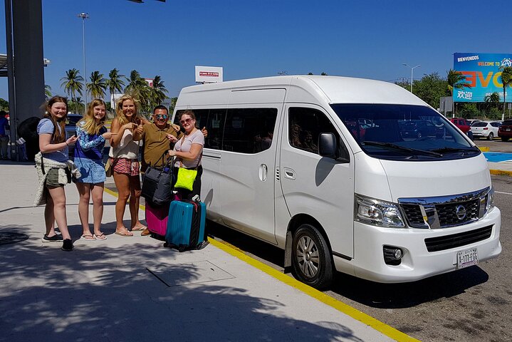 Acapulco Airport ECONOMIC Shuttle & Ground Transportation  - Image 2