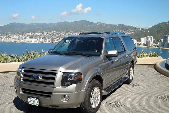 Private Car and Tour Guide Service in Acapulco - Image 2
