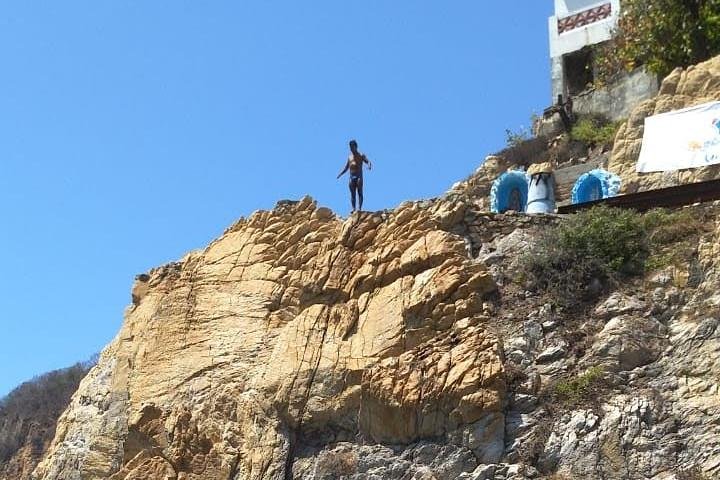 Sunset, Romantic Dinner And Cliff Divers Show - Image 2