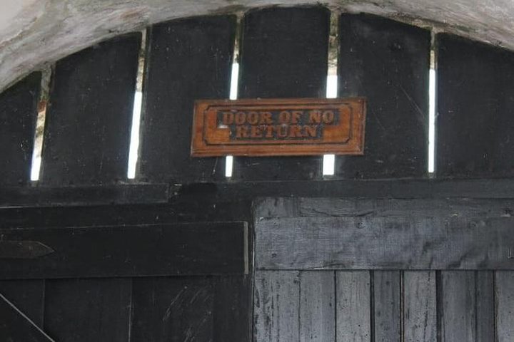 Cape Coast Tour - Image 3