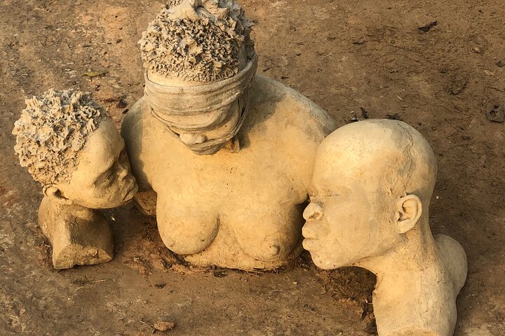 Half-Day Private History Tour in Nkyinkyim Museum - Image 3