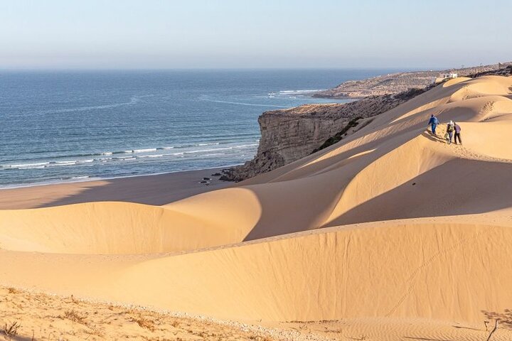 Atlantic Sahara and Ocean 4x4 Jeep Tour with Berber Lunch - Image 1