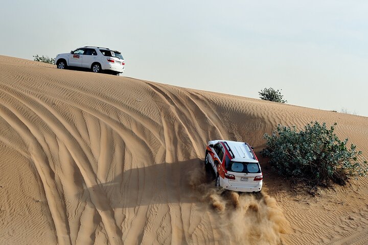 Full-Day Safari Small Desert With Lunch - Image 1