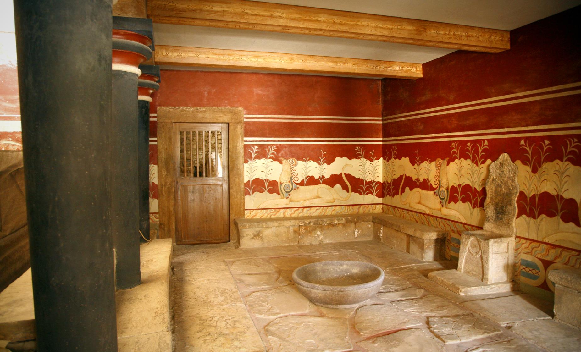Private Palace of Knossos - Image 1