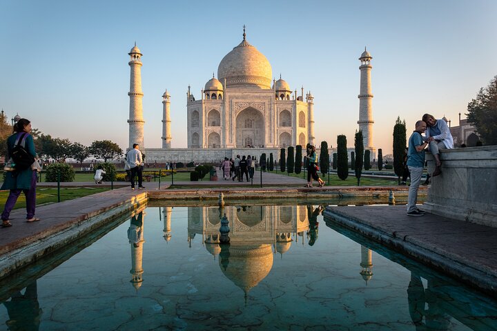 Agra Day Tour with Taj Mahal Sunrise and Sunset - Image 2