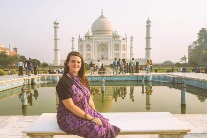 Half Day Sunrise Taj Mahal & Agra Fort Tour by TUK TUK - Image 3