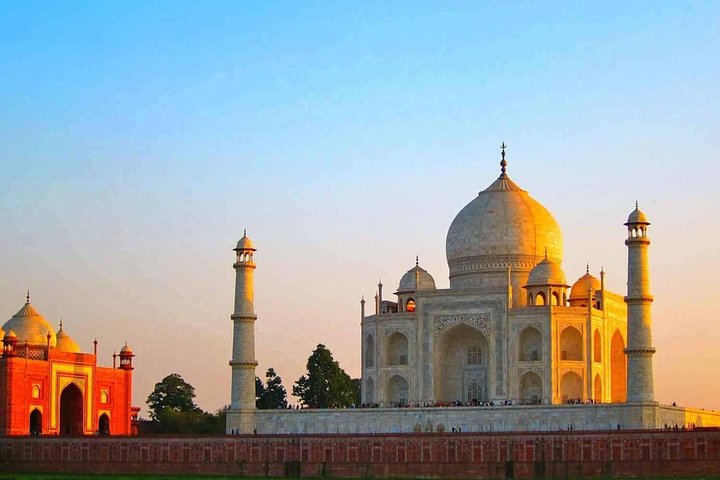 Private Full Day Sunrise Taj Mahal Tour from Agra hotel - Image 1
