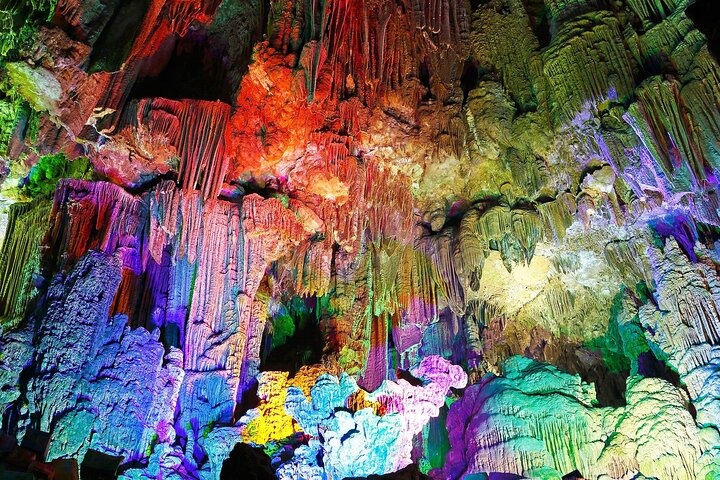 Caves and nougat around Alicante in a private tour led by a professional guide. - Image 3