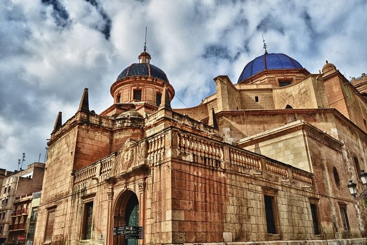 Experience the World Heritage City of Elche private tour - Image 2