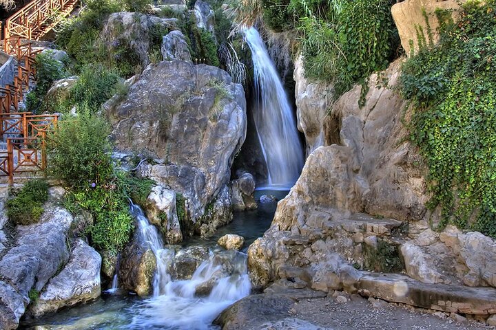 Half Day Private Tour of Guadalest and Fuentes de Algar - Image 1
