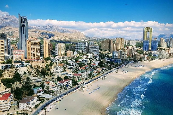 Private 4-hour City Tour of Alicante (Cruise port or hotel pick up) - Image 1