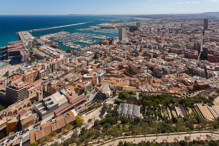 Private Half-Day Walking Tour of Alicante - Image 4