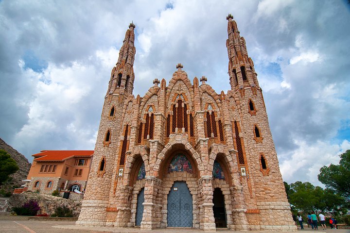 Private Tour of Vinalopó Castles and Wine Tasting - Image 1