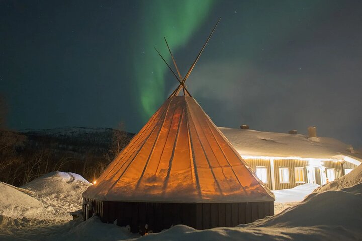 Alta: Northern lights camp in the Wilderness - Image 3