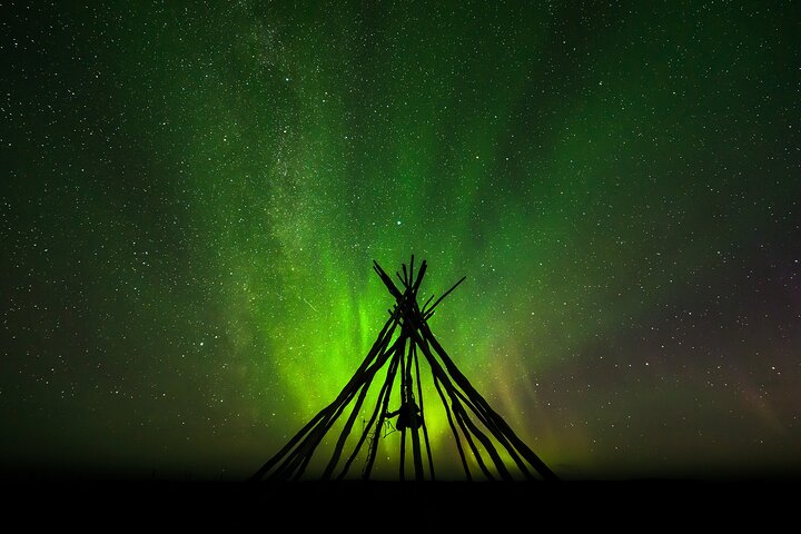 Private Northern Lights Hunt - Image 3