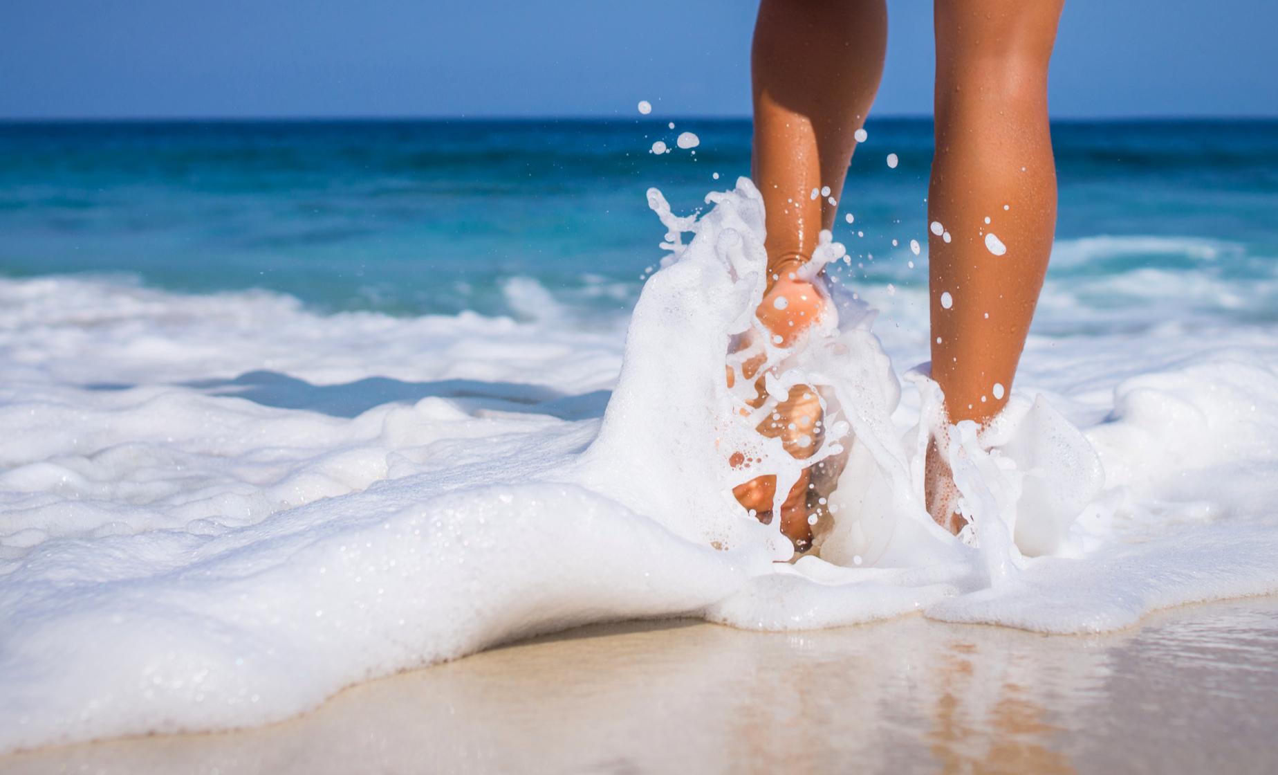 Playa Dorada Beach Day - Image 1