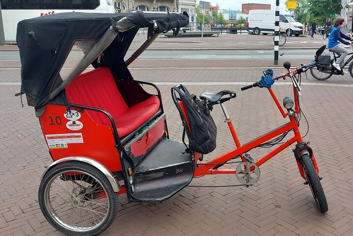 1 Hour Private Amsterdam Rickshaw Tour  - Image 1