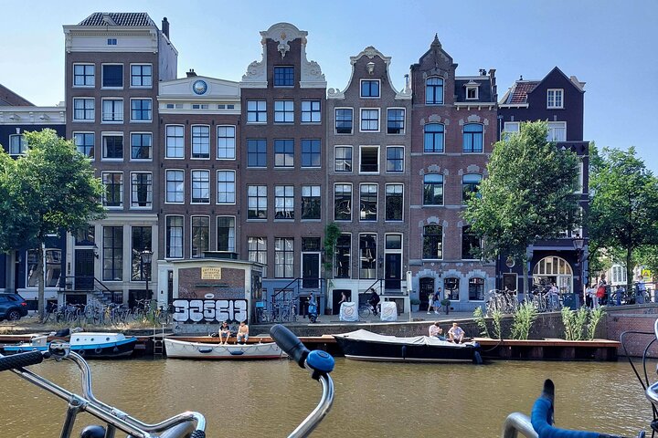 Amsterdam Shore Excursion: Private Walking Tour and Canal Cruise - Image 5