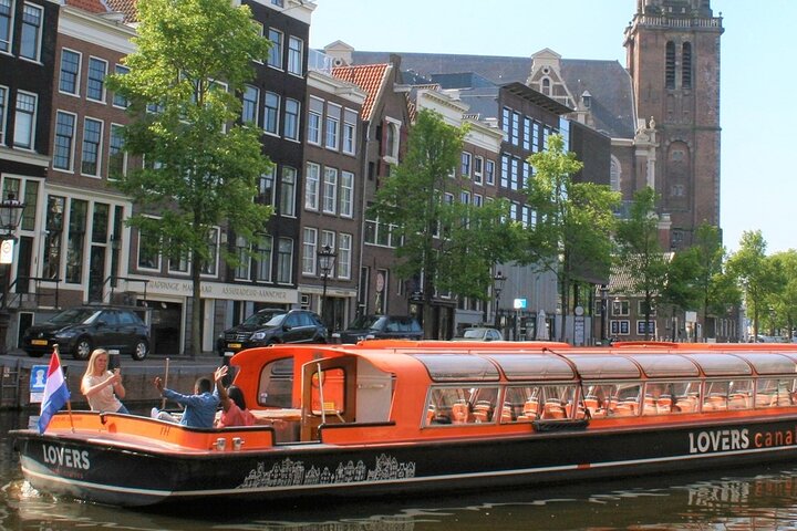 Amsterdam Shore Excursion: Private Walking Tour and Canal Cruise - Image 3