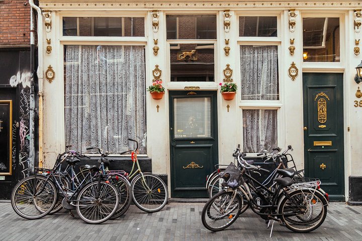 City Explorer: Volendam & Marken Private Day Trip - Image 3