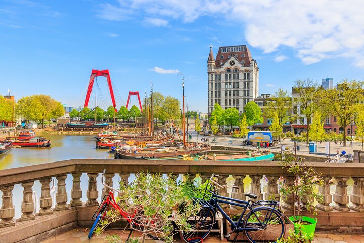 Private Day Tour of Amsterdam's Old Town Highlights by Car - Image 2