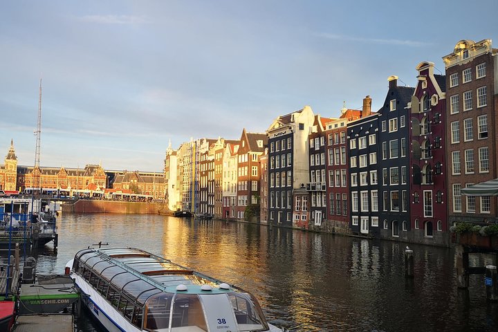 Private walking tour in Amsterdam - Image 4