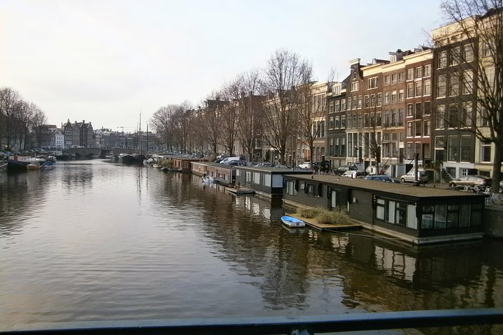 Scenic highlights of Amsterdam 3 hours bike tour - Image 1