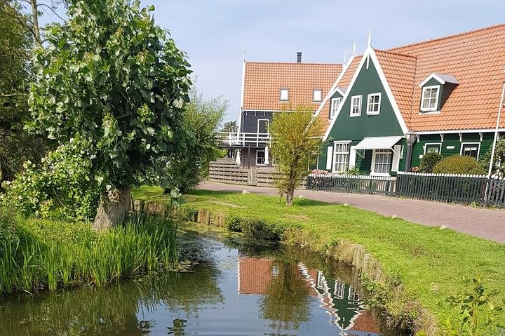 Venetian Vibes in Giethoorn Private & comfortable From Amsterdam! - Image 4