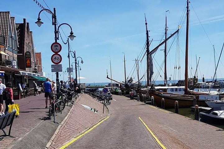 Volendam & Zaanse Schans Tour: Dutcher than Dutch - Image 2
