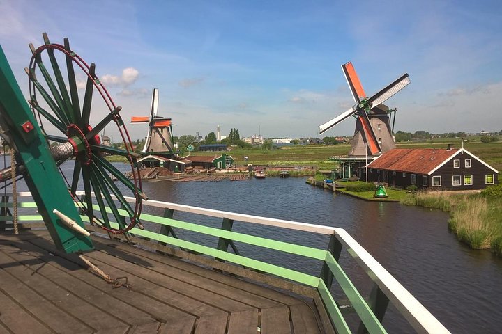 Zaanse Schans 3-Hour Private Tour from central Amsterdam, Airport or Port - Image 1