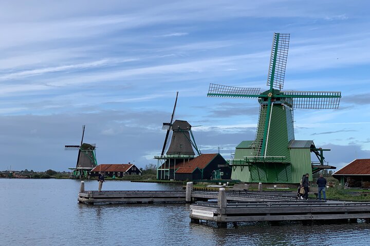 Zaanse Schans and Giethoorn Small-Group Tour with Hotel Pick Up - Image 3