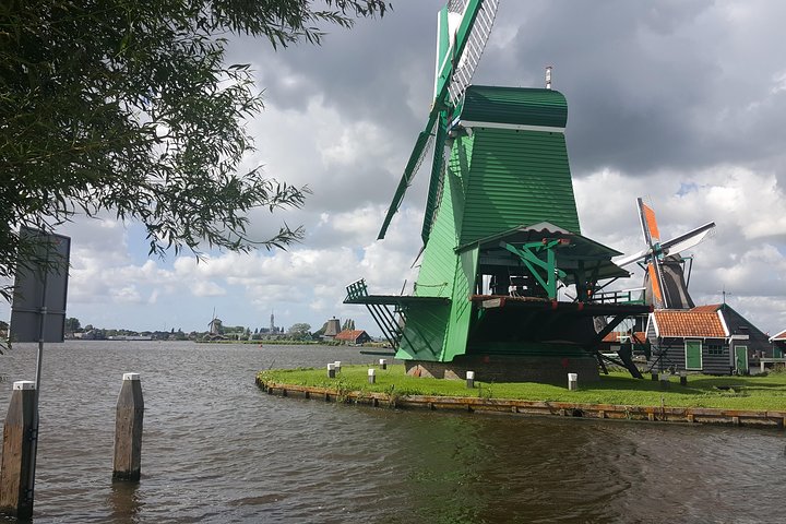 Zaanse Schans, Volendam & Edam: Private tour (Max 3 per) - Image 2