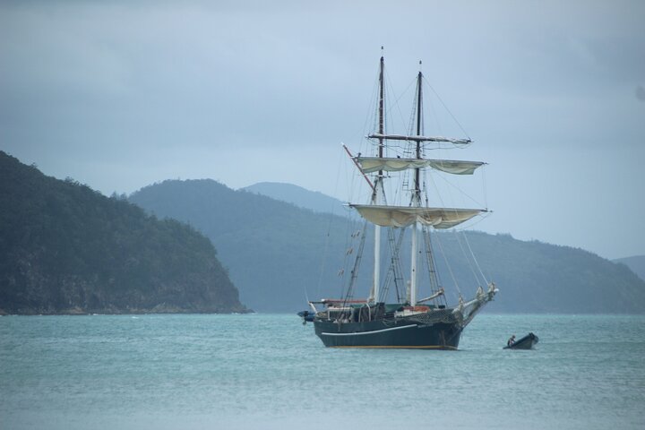 Antalya Full Day Pirate Boat Tour with Lunch - Image 4