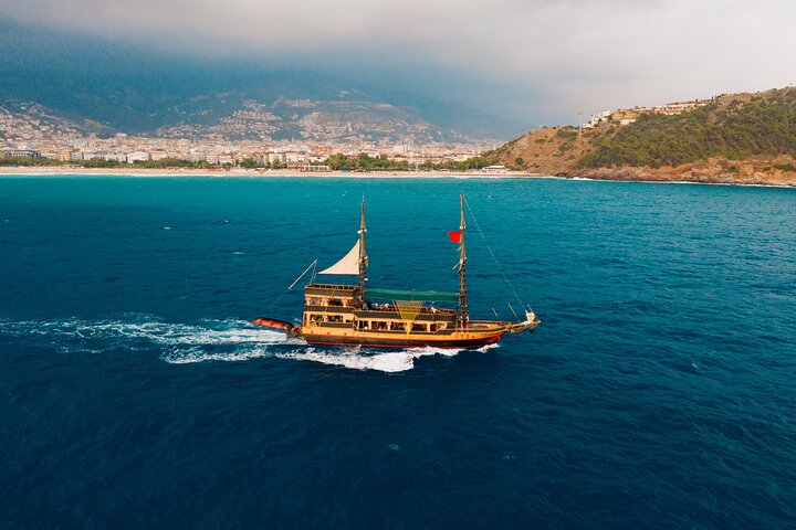 Antalya Full Day Pirate Boat Tour with Lunch - Image 2