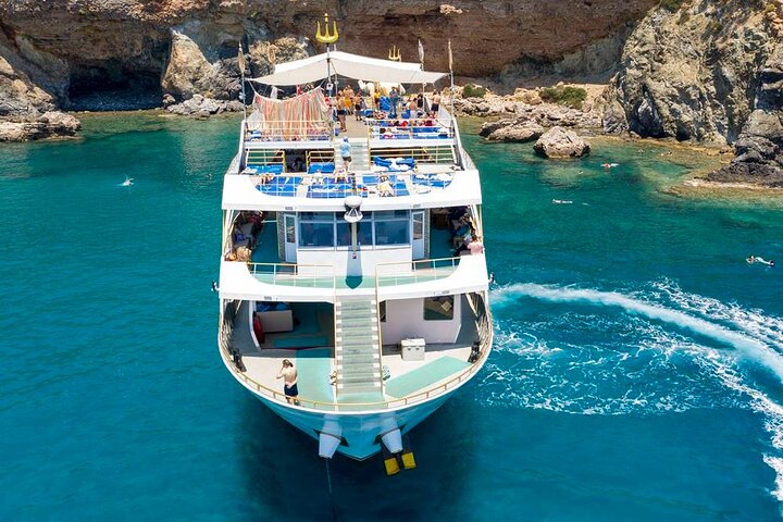 Antalya Mega Star Yatch Tour with Foam Party and Lunch - Image 5