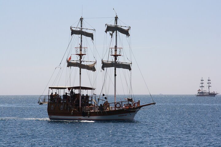 Antalya Relax Boat Tour - Image 4