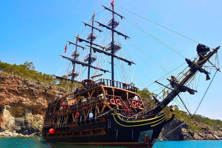 Full-Day Pirate Boat Tour with Lunch and Foam Party in Antalya  - Image 4